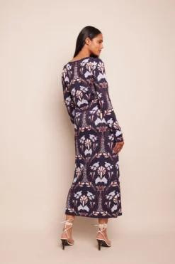 Lillian Skirt 5 Lillian Skirt -Caracara Nyc Shop 9010 994 ARCN 1358 f5fdac7c c632 4656 8020 baefbec4d7f6